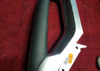 PEUGEOT 3008 I RACZKA KONSOLI UCHWYT WSPORNIK 9685076677 9686614377