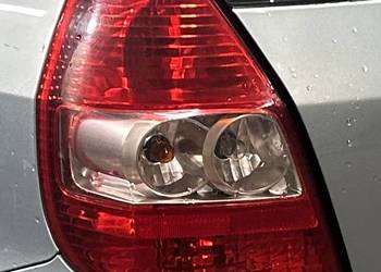 lampy tylne lewa prawa Honda Jazz II