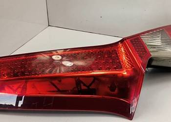 LAMPA LEWA TYŁ VOLVO V70