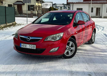 Opel Astra Opel Astra sport 1.6 Manual, 115 KM, 2010r J (2009-2019)