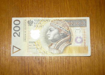 Banknot 200 zł seria zastępcza YB 1994 r.