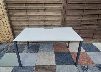 Biurko 140x80 biały blat Dostępne 10 sztuk