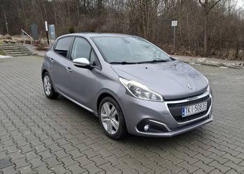 Peugeot 208 1.2b