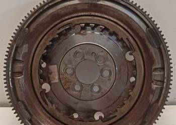 AUDI A1 82A DWUMAS KOŁO ZAMACHOWE 04C105266F NISKI PRZEBIEG DWUAMAS