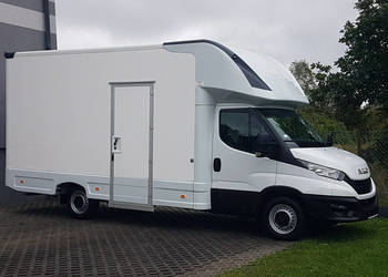 Iveco Daily KONTENER NISKOPODŁOGOWY 4,44x2,23x2,42 SKLEP BAR FOODTRUCK KAM…
