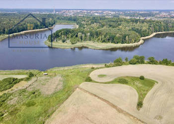 Wyjątkowa działka z linią brzegową jeziora