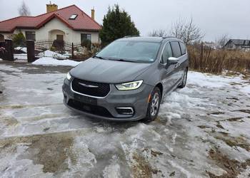 Chrysler pacifica limited 2022r