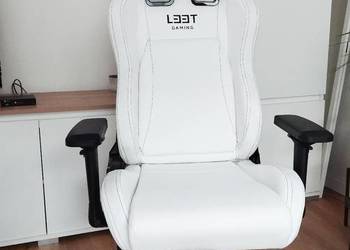Nowy skórzany fotel gamingowy Leet