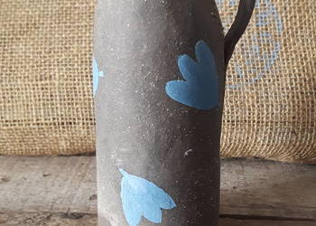 Naczynie ceramiczne ręcznie wykonane.