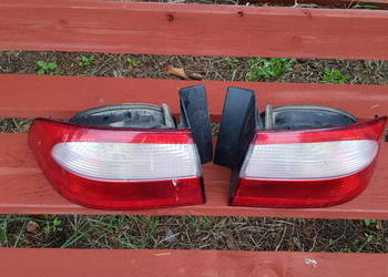 lampy tył renault Laguna II HB w błotnik