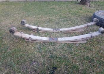 Resor resory tylne tył pióra Kia K2500 Kia2700 Lewy+Prawy KPL