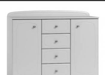 Meble do pokoju dla dziewczynki