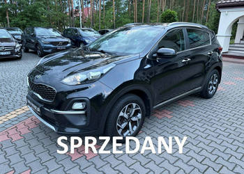Kia Sportage 1.6 benzyna Kamera Podgrzewane fotele i kierownica Hak IV (20…