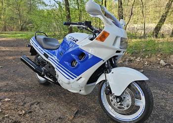 Honda CBR 1000 F ładny japoński klasyk