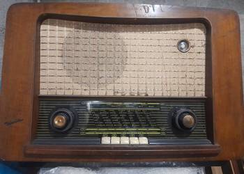 Zabytkowe radio Wola I