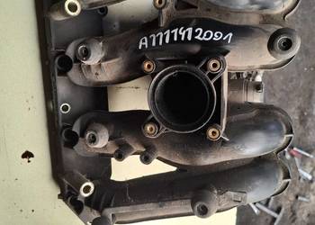 MERCEDES W203 2,0  2,3 kolektor ssący 1111412001