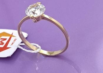 WYPRZEDAŻ !-25%Pierścionek r.16 Złoty pr.585 classic z jednym kamiZ-975 WYPRZEDAŻ !-25%Pierścionek r.16 Złoty pr.585 classic z jednym kamiZ-975