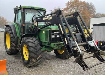 Ładowacz czołowy John Deere seria 6 000 6400