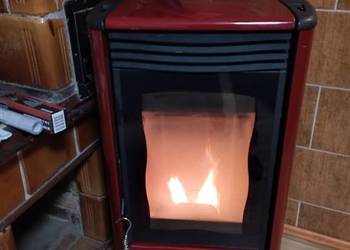 Sprzedam Piec na pelet 8,7KW