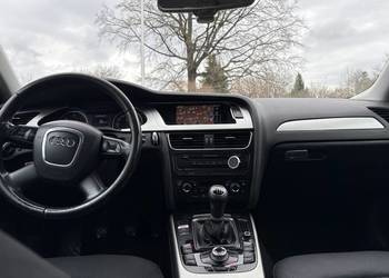 Audi A4 B8 2.0tdi 140km. kombi klima navi zarejestrowane zadbane okazja