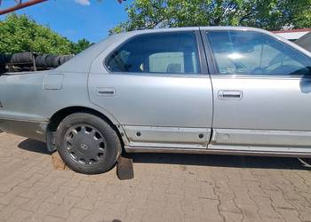 Drzwi prawy tył Lexus ls400 ucf20 21