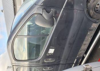 DRZWI PRAWE PRZÓD OPEL VIVARO II 92U