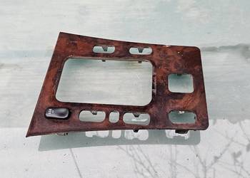 Ramka wybieraka dekor mercedes w210 2106831708