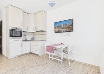 Komfortowa kawalerka Lawendowe Wzgórze