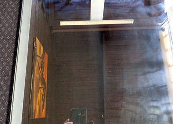 Lustro łazienkowe 70x50 cm. z górnym podswietleniem led na wyśiegniku