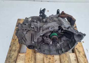 Volvo S60 V70 2.4 D5 SKRZYNIA BIEGÓW 9482389 MANUALNA manual