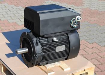 Silnik elektryczny kołnierzowy 22kw. Falownik .VEM. MGE180M2