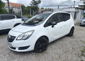 pierwszy właścicel w kraju serwisowany bezwypadkowy bogata wersja