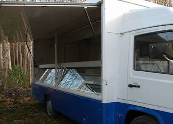 Auto Food Truck Mercedes MB 100