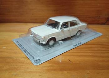 FIAT 125P model kolekcja 1:43 kultowe auta deagostini FSO nowy złota duży