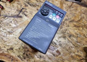 falownik mitsubishi FR-D720S-0.75K-CHT 1PH 0,75kw sprawny wysyłka