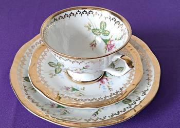 Trio Chodzież filiżanka, spodek, talerzyk Porcelana PRL Złocenia Róże