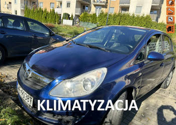Opel Corsa 5 drzwi, mocny silnik, niezawodna benzyna, klimatyzacja, Aux, I…