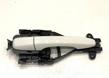 KLAMKA ZEWNĘTRZNA PRAWY TYŁ VOLVO V40 Hatchback ICE WHITE