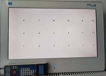 Wyświetlacz optotypów Essilor CS Pola 600 z polaryzacją