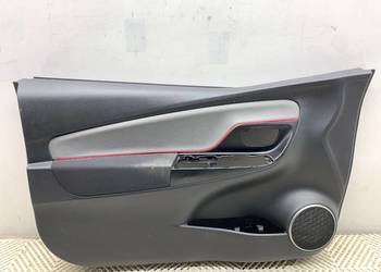 BOCZEK DRZWI LEWY PRZÓD TOYOTA YARIS III 67620-0DJ50 Hatchback TAPICER