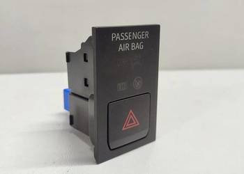 SEAT TARRACO PRZEŁĄCZNIK ŚWIATEŁ AWARYJNYCH 5FJ919225 SEAT TARRACO PRZEŁĄCZNIK ŚWIATEŁ AWARYJNYCH 5FJ919225