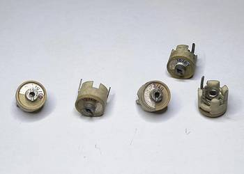 Kondensator trymer 10/40pF CERAD