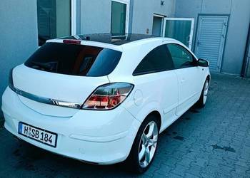 Opel Astra GTC 1.7 CDTI
