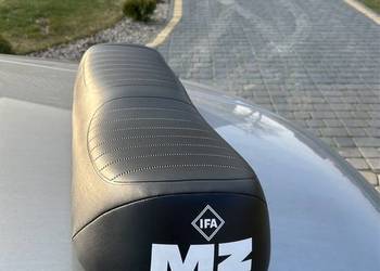 MZ etz 250 kanapa odlewana gąbka gruby prokwiec nowa blacha