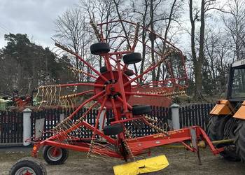 Zgrabiarka dwukaruzelowa Niemeyer Twin 715-S