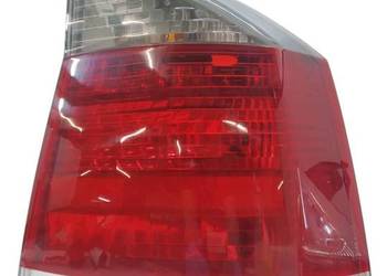 LAMPA TYŁ  PRAWA 5D HB GTS  Opel Vectra III (2002-2008) C