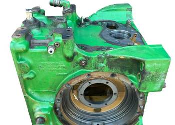 OBUDOWA TYLNEGO MOSTU RE286506,R259559, R219627, R240863 JOHN DEERE 6630