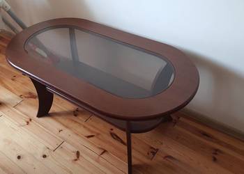Ława stolik kawowy z szybą i półką zadbany