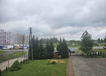 Sprzedam dom z oddzielną klatka schodowa. 3 mieszkania
