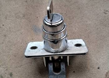 Fiat 125p zamek klapy bagażnika